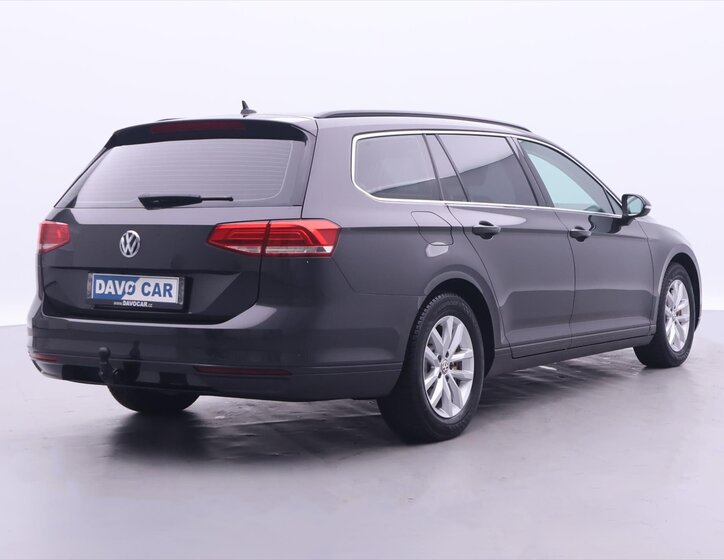 Volkswagen Passat Kombi 2,0 l 110 kw