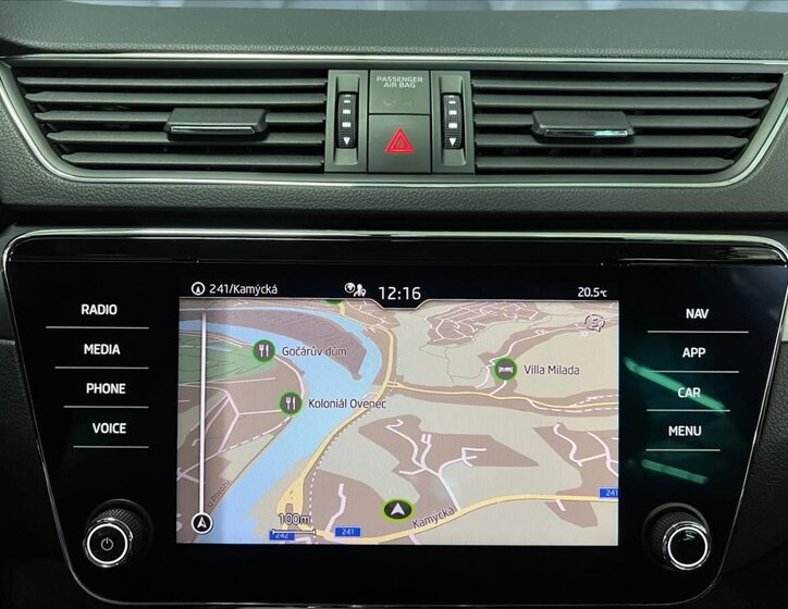 Škoda Superb Kombi 2,0 l 110 kw