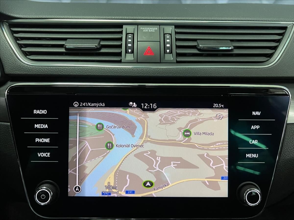 Škoda Superb Kombi 2,0 l 110 kw