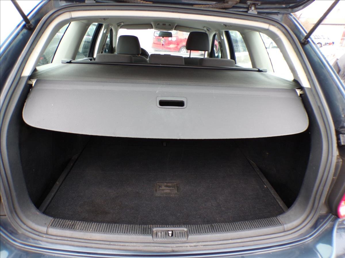 Volkswagen Golf Kombi 1,4 l 90 kw