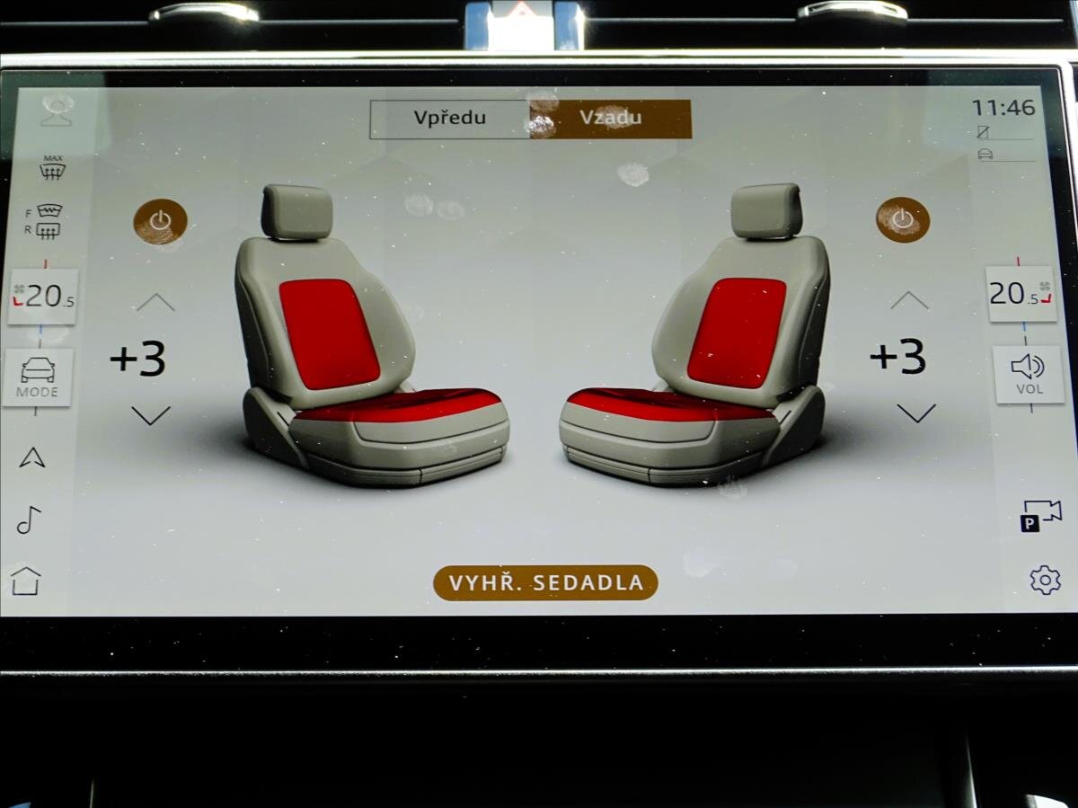 Land Rover Range Rover Velar SUV / Terénní 2,0 l 150 kw