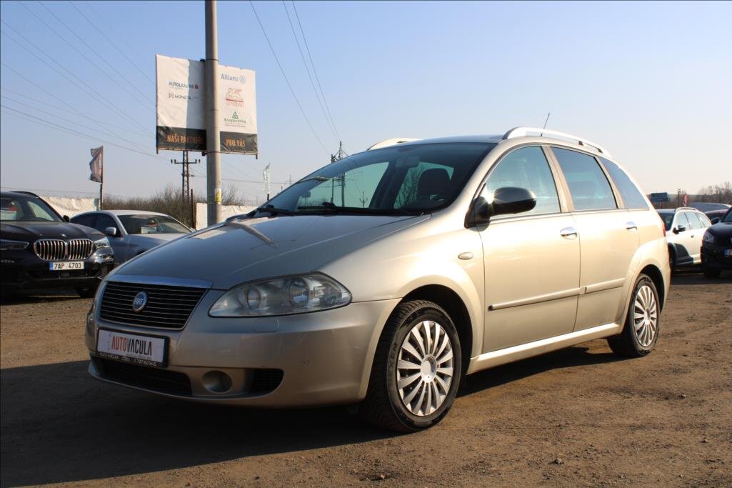 Fiat Croma Kombi 1,9 l 88 kw
