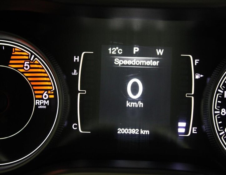 Jeep Cherokee SUV / Terénní 2,2 l 136 kw