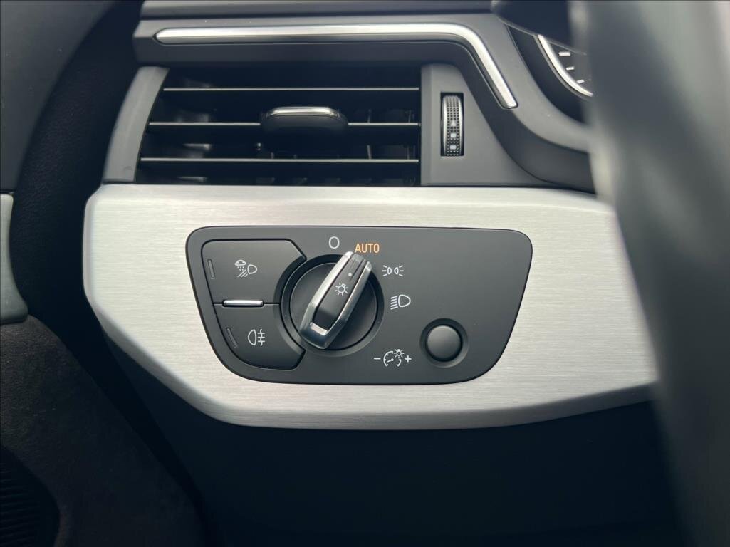 Audi S5 Kupé 3,0 l 255 kw