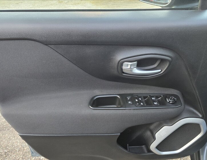 Jeep Renegade SUV / Terénní 2,0 l 103 kw