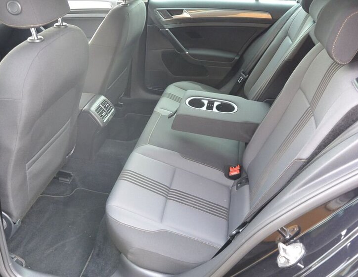 Volkswagen Golf Hatchback 1,2 l 63 kw