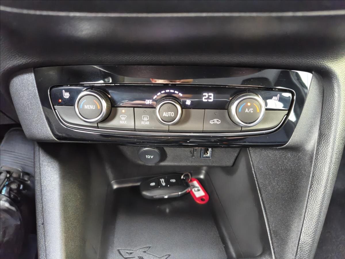 Opel Corsa Hatchback 0,0 100 kw