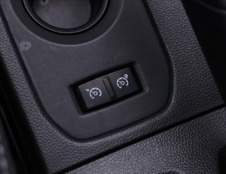 Dacia Duster SUV / Terénní 999,0 74 kw