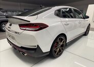 Hyundai i30 Liftback 2,0 l 206 kw