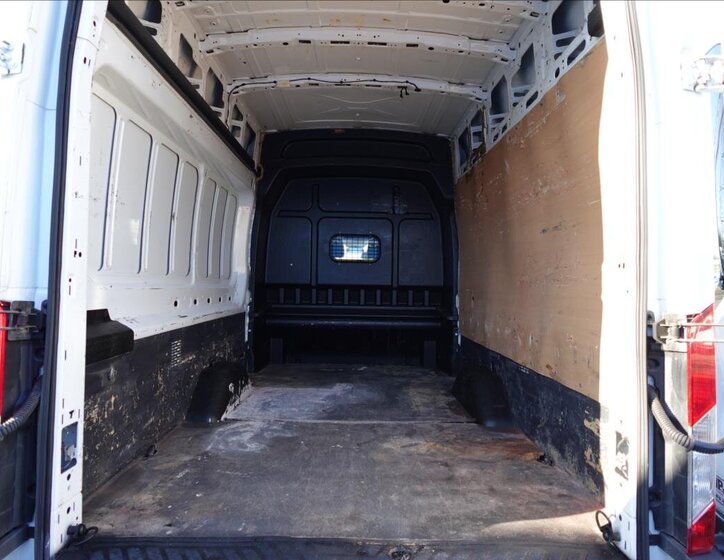 Ford Transit Ostatní 2,2 l 114 kw