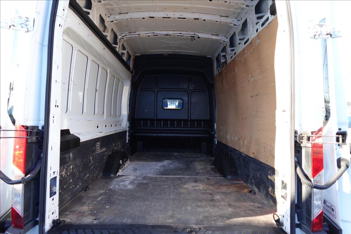 Ford Transit Ostatní 2,2 l 114 kw