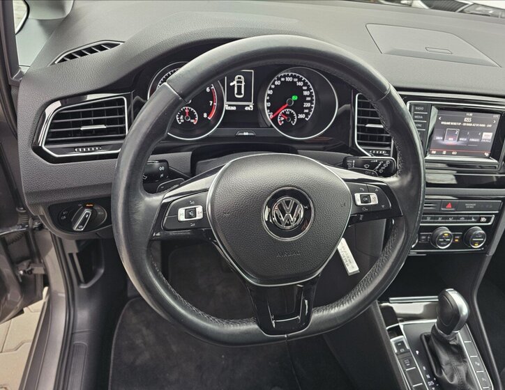 Volkswagen Golf Sportsvan 11