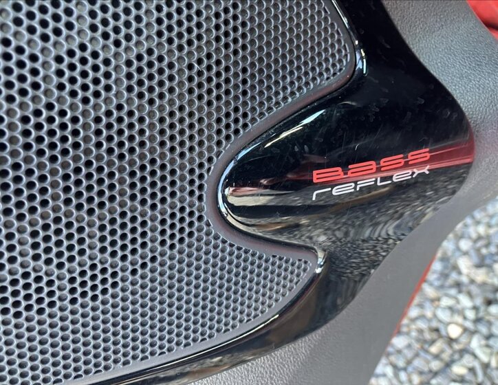 Renault Clio Hatchback 898,0 56 kw