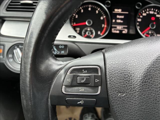 Volkswagen Passat CC Sedan 1,8 l 118 kw