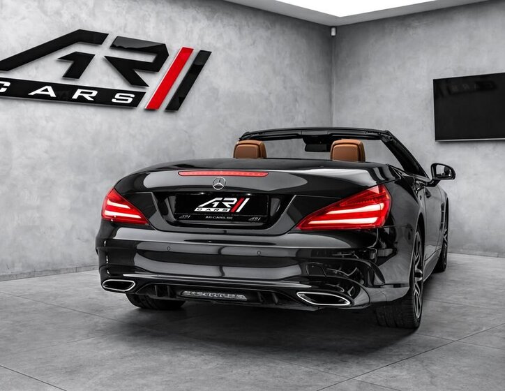 Mercedes-Benz SL 8