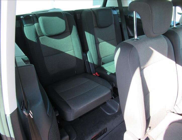 Volkswagen Sharan 13