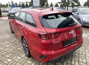 KIA Ceed 8