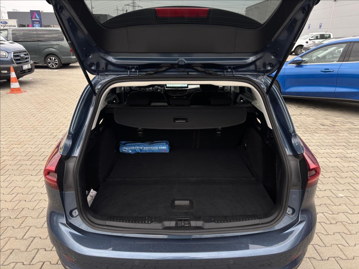 Ford Focus Kombi 999,0 114 kw