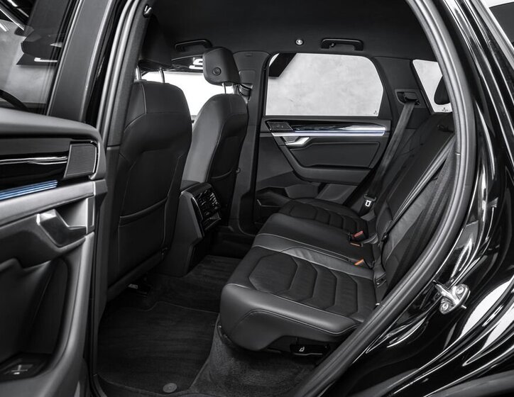 Volkswagen Touareg SUV / Terénní 3,0 l 210 kw