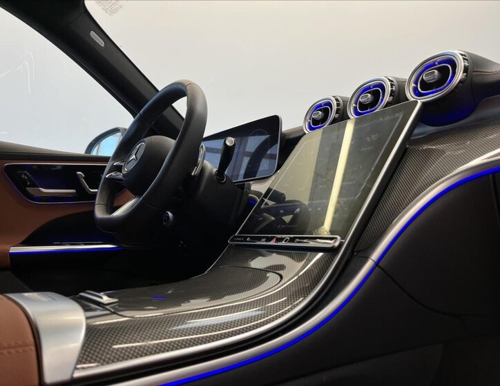 Mercedes-Benz Třídy C 16