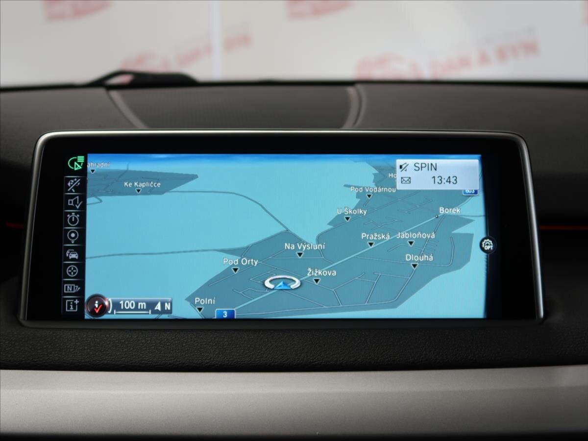 BMW X5 SUV / Terénní 2,0 l 160 kw