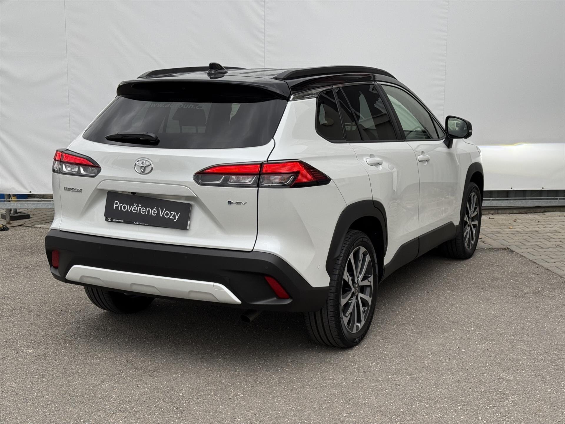 Toyota Corolla Cross SUV / Terénní 2,0 l 112 kw