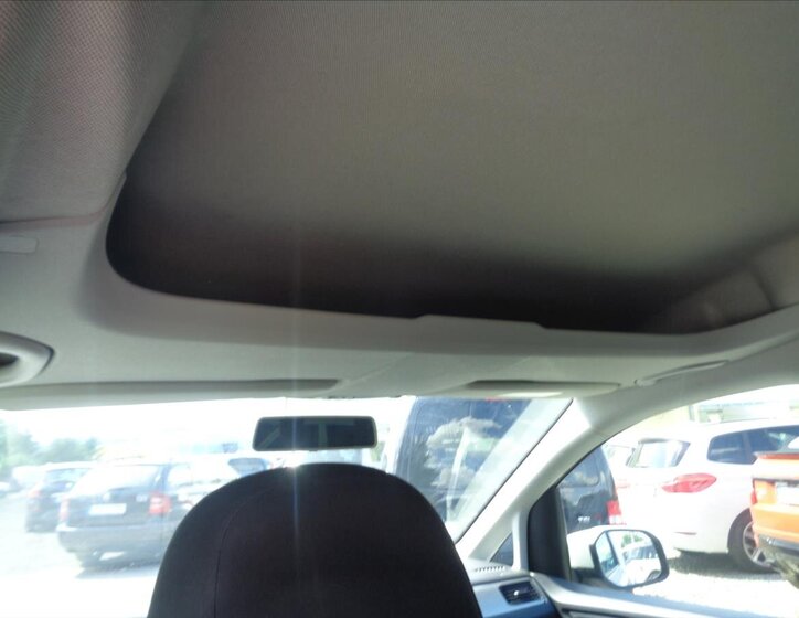 Volkswagen Caddy Kombi 2,0 l 75 kw