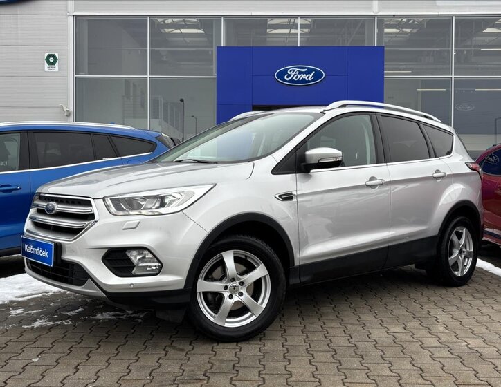 Ford Kuga SUV 1,5 l 110 kw