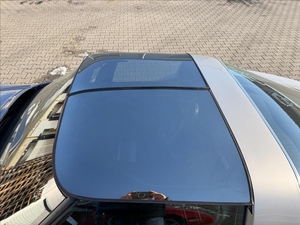 Chevrolet Corvette Kupé 5,7 l 123 kw