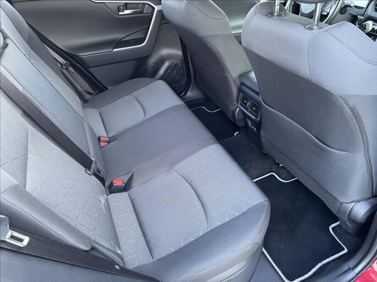 Toyota RAV4 Kombi 2,5 l 163 kw