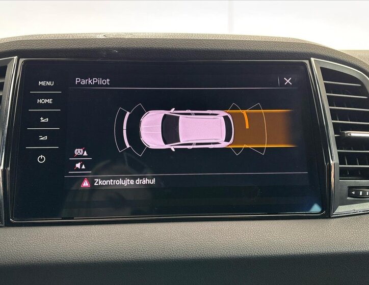 Škoda Karoq SUV / Terénní 2,0 l 110 kw