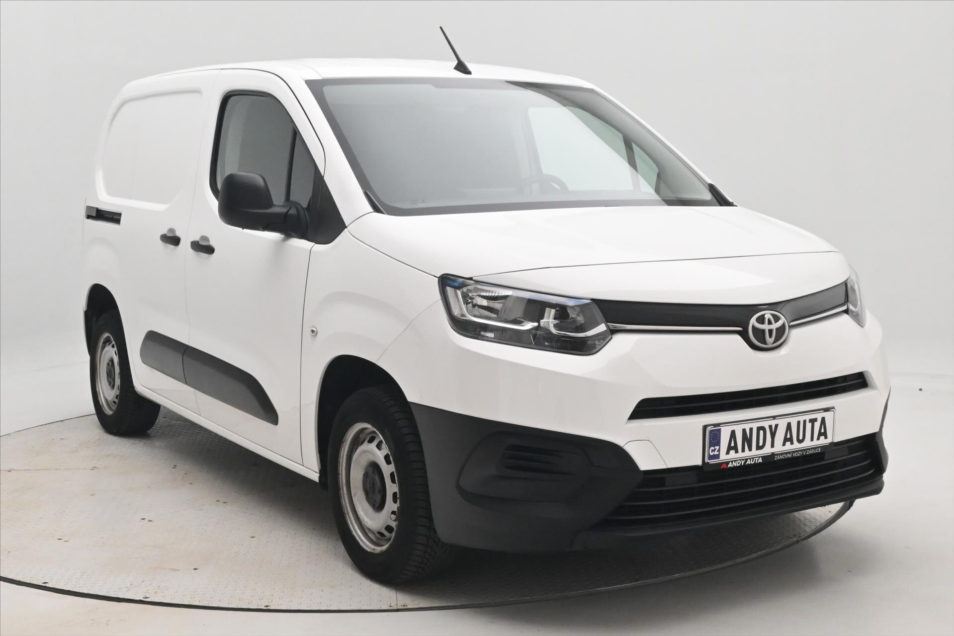 Toyota ProAce Skříň 1,5 l 75 kw