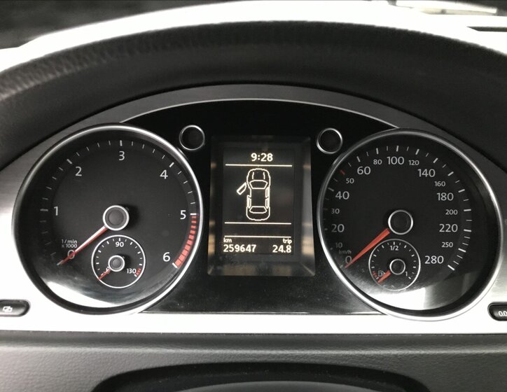 Volkswagen Passat CC Sedan 2,0 l 125 kw