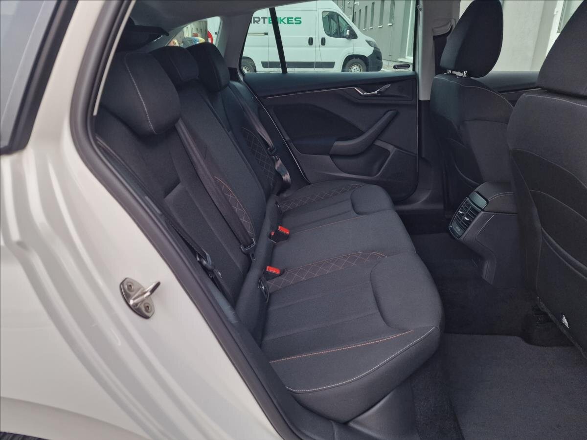 Škoda Scala Hatchback 999,0 70 kw