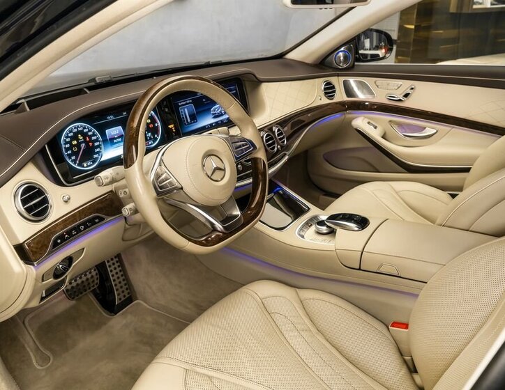 Mercedes-Benz Třídy S 11