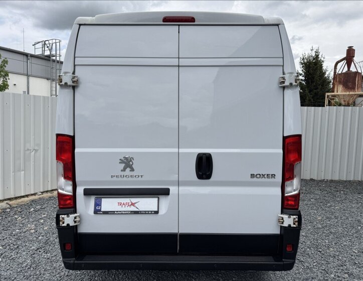 Peugeot Boxer Skříň 2,2 l 103 kw