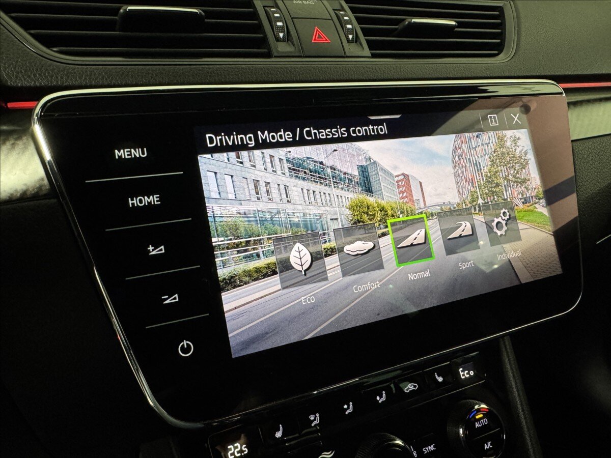 Škoda Superb Kombi 1,4 l 160 kw