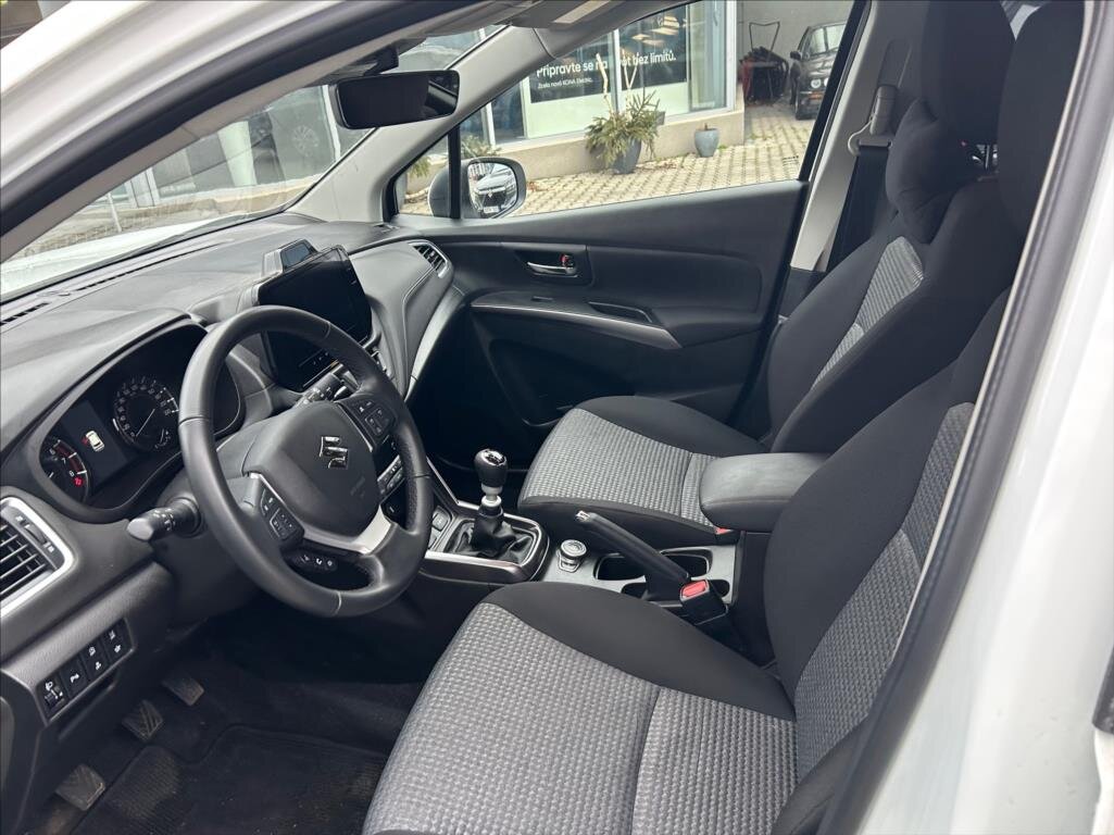 Suzuki S-Cross SUV 1,4 l 95 kw