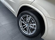 BMW X4 SUV / Terénní 2,0 l 140 kw