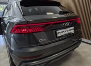 Audi Q8 Hatchback 3,0 l 250 kw