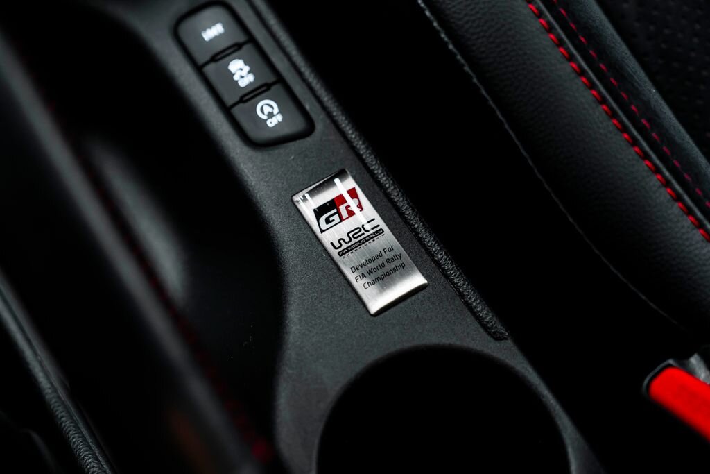 Toyota Yaris Hatchback 1,6 l 192 kw