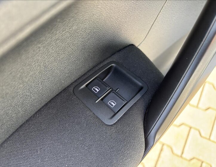 Volkswagen Caddy Kombi 2,0 l 75 kw