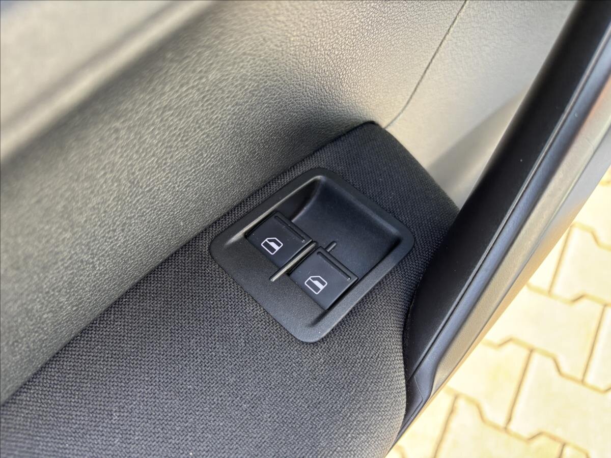 Volkswagen Caddy Kombi 2,0 l 75 kw