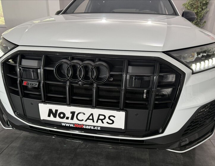 Audi SQ7 SUV / Terénní 4,0 l 373 kw