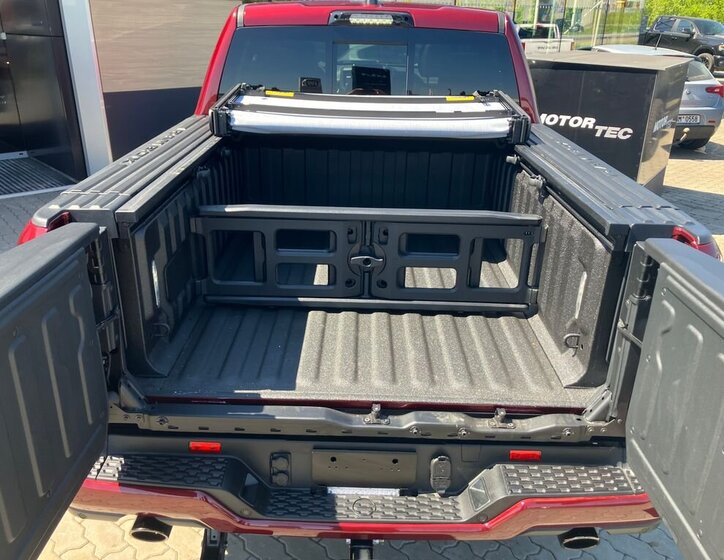 Dodge RAM Pick-up 3,0 l 403 kw