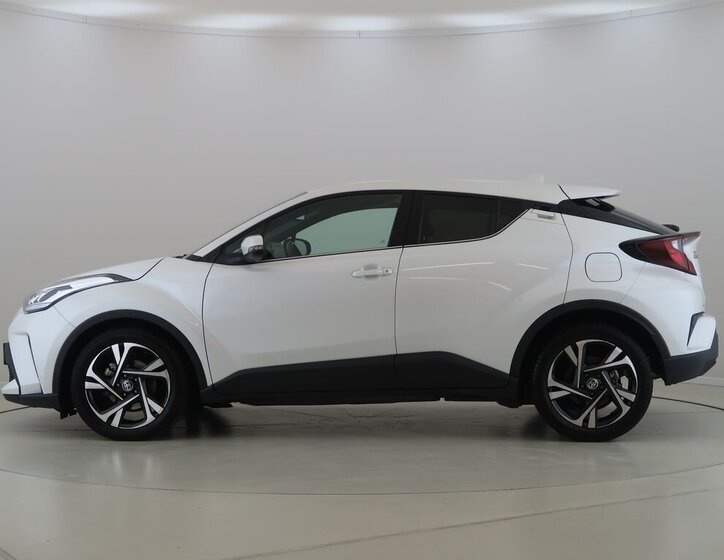 Toyota C-HR SUV / Terénní 1,8 l 72 kw
