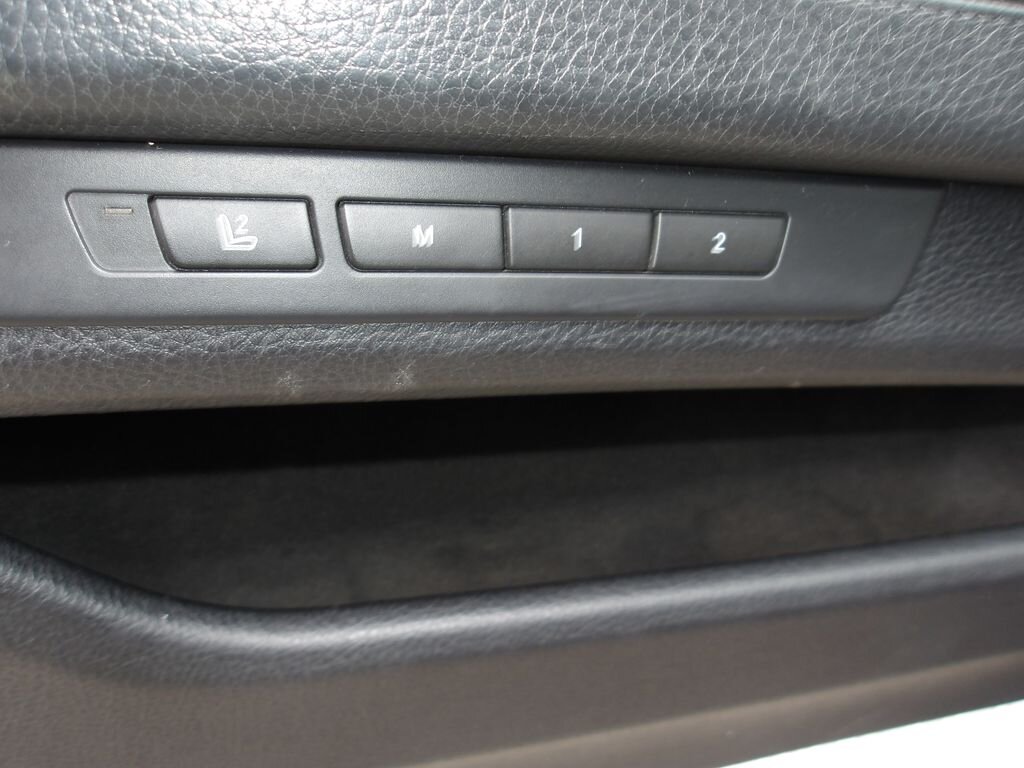 BMW Řada 7 Sedan / Limuzína 3,0 l 180 kw