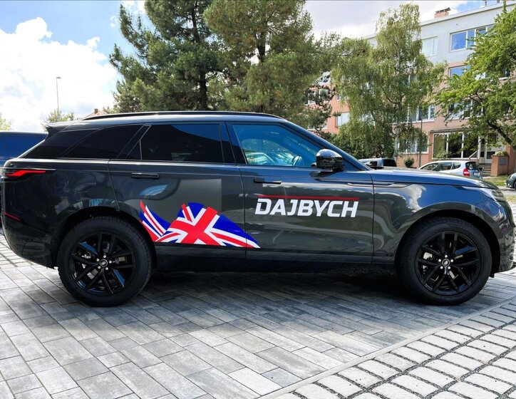 Land Rover Range Rover Velar SUV 2,0 l 150 kw