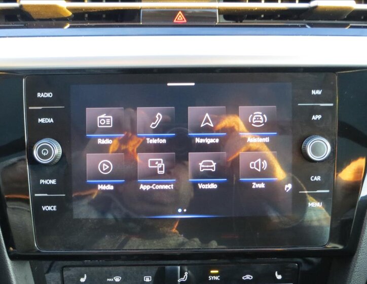 Volkswagen Arteon Kombi 2,0 l 147 kw