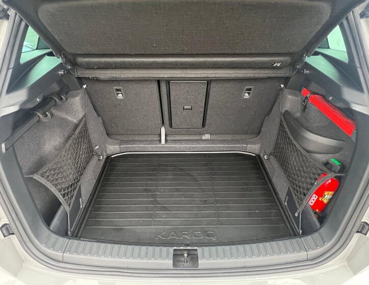 Škoda Karoq SUV / Terénní 1,5 l 110 kw